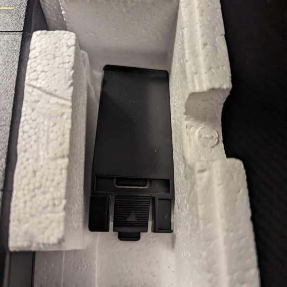 Toshiba KT-4019 Cassette Player - Picture 10 of 10